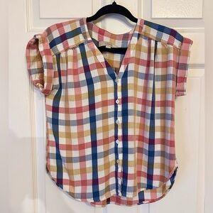 EUC Loft Petite Gingham Top with Cuffed Short Sleeves